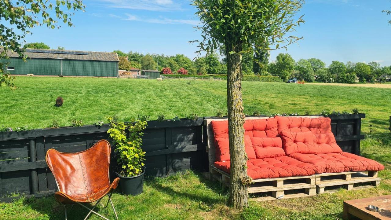 De Luxe Overkapping Frühstückspension *